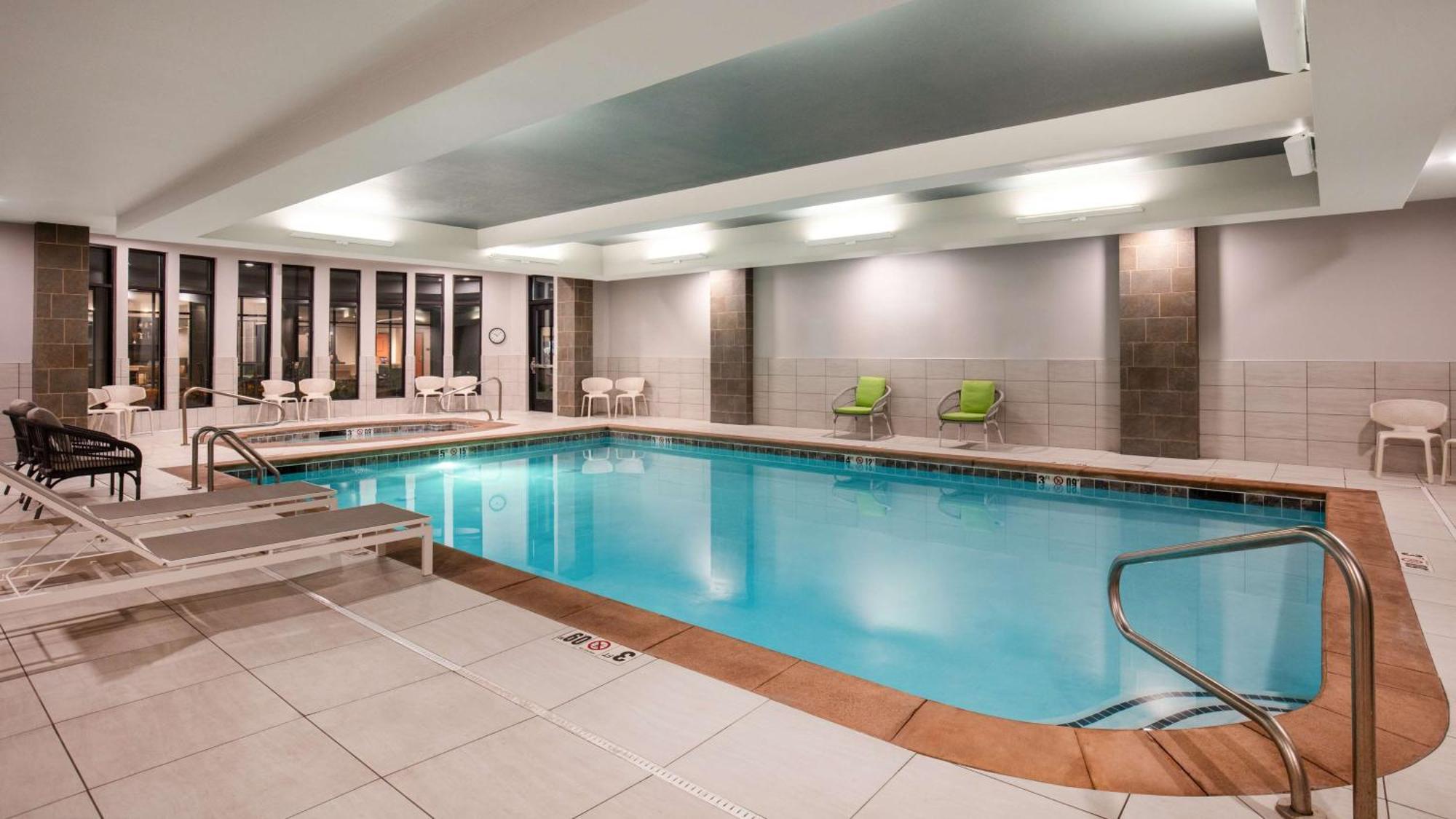 Hilton Garden Inn Kalispell Exterior photo