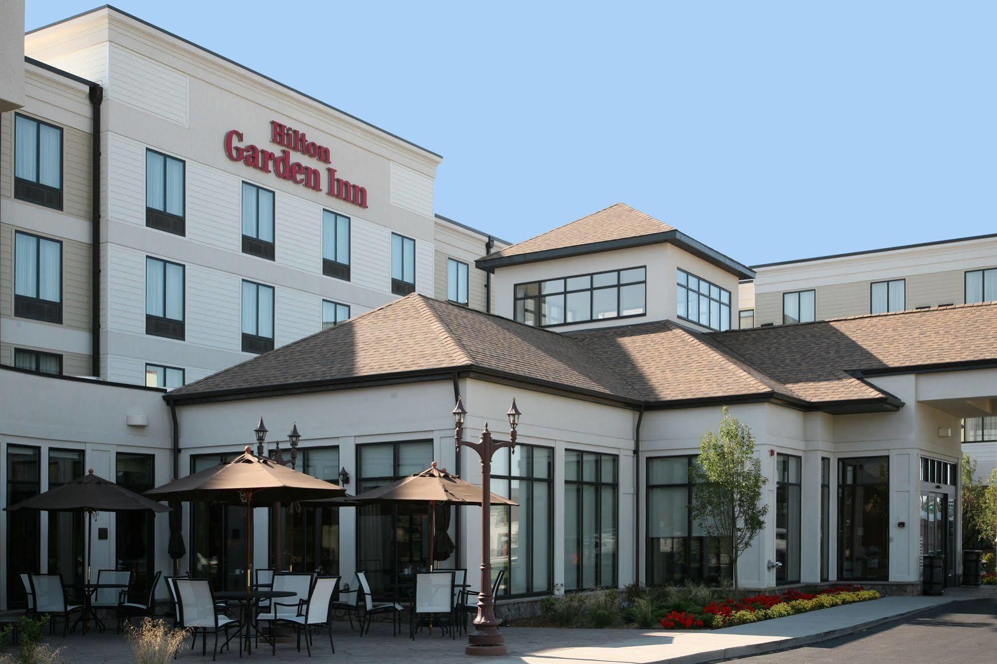 Hilton Garden Inn Kalispell Exterior photo